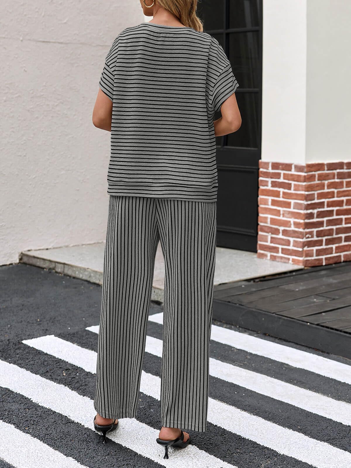 Womens Striped 2 Piece Sets Short Sleeve T Shirts Wide Leg Pants with Pockets