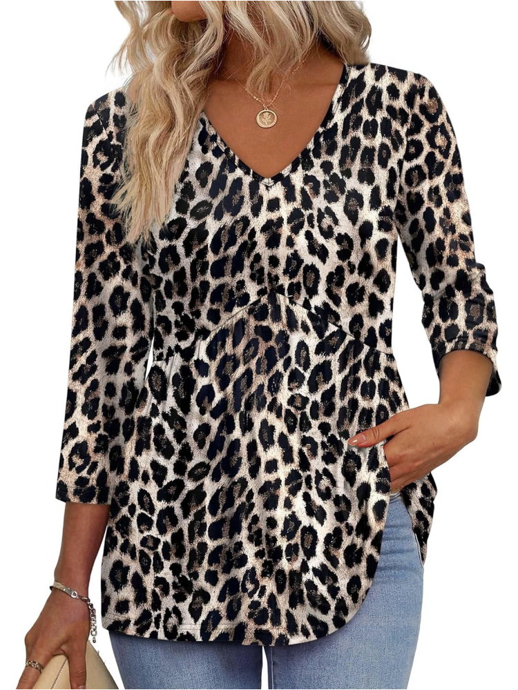 Limited time sale🔥Women's V-Neck 3/4 Sleeve Ruffled hem Top